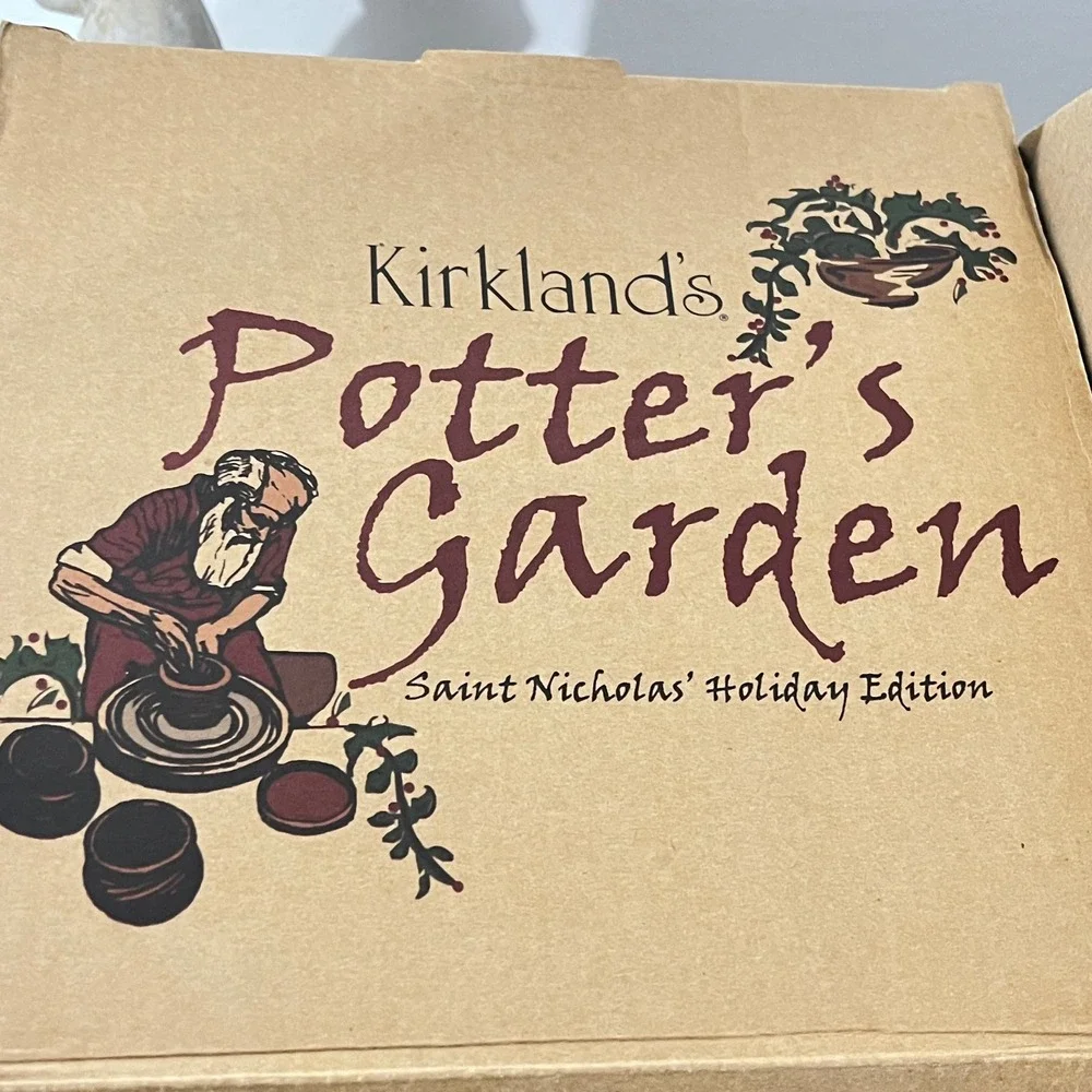 Kirkland's Potter's Garden Santa Candle Holder  Cream Ceramic 96182